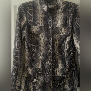 ❤️Striking Reptile Jacket